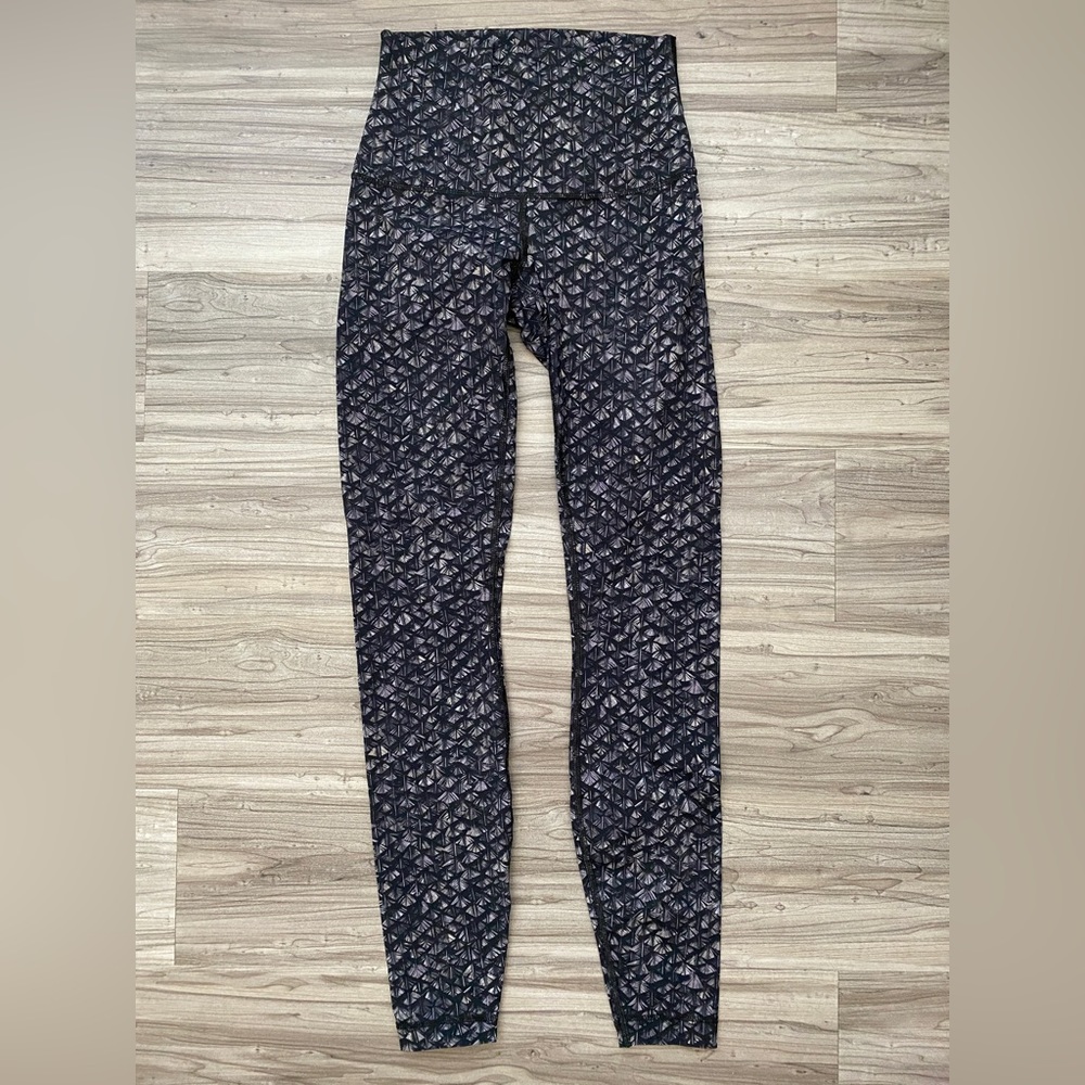 Size 4 Lululemon full length leggings